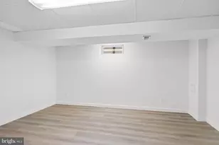 110 William Feather Dr, Voorhees, NJ 08043 - Photo 28