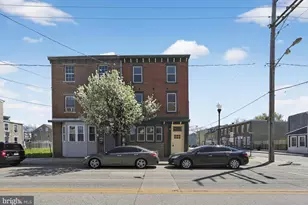 122 N King St, Gloucester City, NJ 08030 - Photo 2