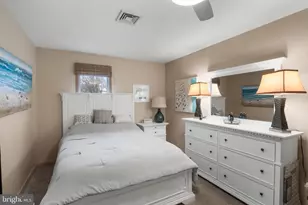 20 Golf View Dr, Voorhees, NJ 08043 - Photo 32