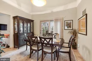 20 Golf View Dr, Voorhees, NJ 08043 - Photo 10