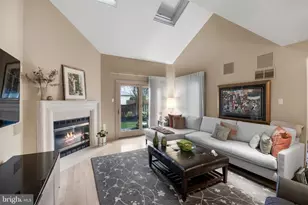 20 Golf View Dr, Voorhees, NJ 08043 - Photo 14