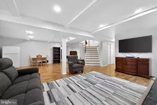 13 Pebble Ln, Cherry Hill, NJ 08002 - Photo 12