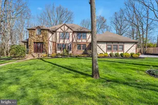 6 Edelweiss Ln, Voorhees, NJ 08043 - Photo 2