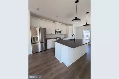 46 Basswood St, Berlin, NJ 08009 - Photo 8