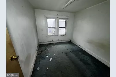 300 Linden Avenue, Oaklyn, NJ 08107 - Photo 8