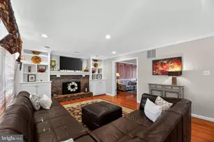 42 Callison Ln, Voorhees, NJ 08043 - Photo 8