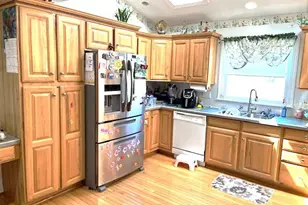 406 Valley Run Dr, Cherry Hill, NJ 08002 - Photo 4