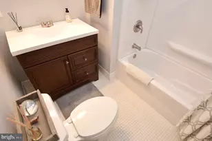 15 N Syracuse Dr, Cherry Hill, NJ 08034 - Photo 18