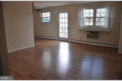 340 Woodlawn Terrace #H1, Collingswood, NJ 08108 - Photo 2