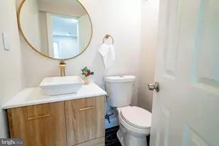 1009 Edgemoor Rd, Cherry Hill, NJ 08034 - Photo 10