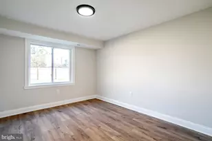 1009 Edgemoor Rd, Cherry Hill, NJ 08034 - Photo 8