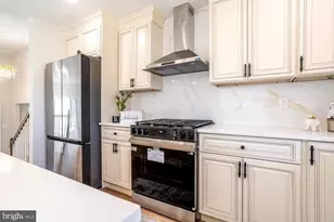 1009 Edgemoor Rd, Cherry Hill, NJ 08034 - Photo 22