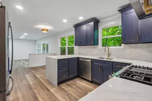 38 Woodstone Dr, Voorhees, NJ 08043 - Photo 4