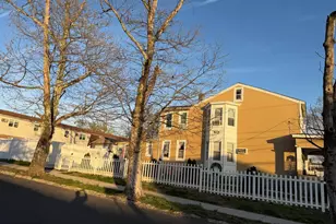 1070 N 31st St, Camden, NJ 08105 - Photo 4