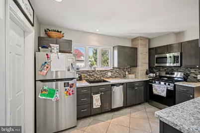 112 W Railroad Avenue, Gloucester Township, NJ 08012 - Photo 12