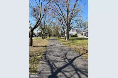 112 W Railroad Avenue, Gloucester Township, NJ 08012 - Photo 40