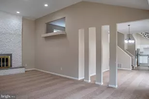 914 Aston Martin Dr, Lindenwold, NJ 08021 - Photo 14