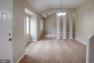 914 Aston Martin Dr, Lindenwold, NJ 08021 - Photo 12