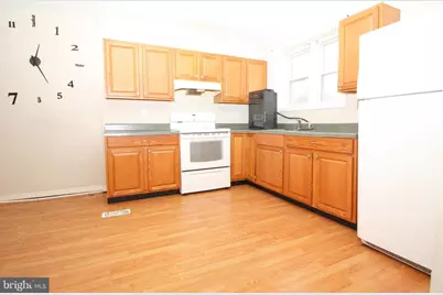 202 Chestnut Avenue, Berlin, NJ 08091 - Photo 6