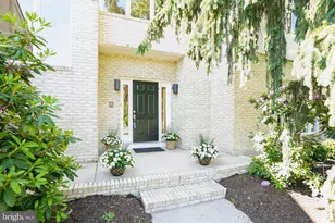 46 Downing Ln, Voorhees, NJ 08043 - Photo 4
