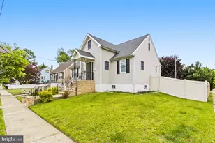 29 Wilson Ave, Mount Ephraim, NJ 08059 - Photo 4