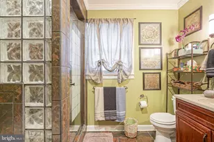 11 E Haines Ave, Barrington, NJ 08007 - Photo 16