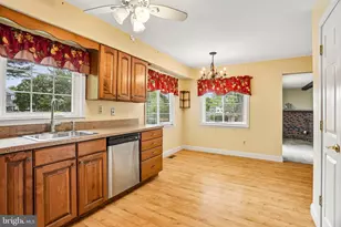 8 Dunham Ct, Berlin, NJ 08009 - Photo 8