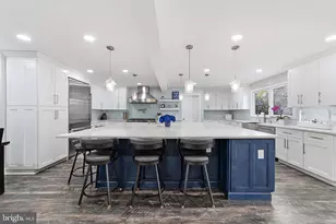 11 N Woodleigh Dr, Cherry Hill, NJ 08003 - Photo 8