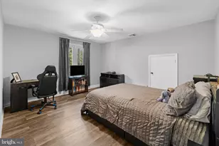 11 N Woodleigh Dr, Cherry Hill, NJ 08003 - Photo 32