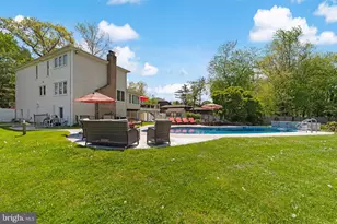 11 N Woodleigh Dr, Cherry Hill, NJ 08003 - Photo 48