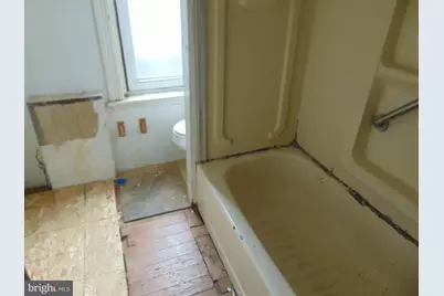 640 York Street, Camden, NJ 08102 - Photo 12