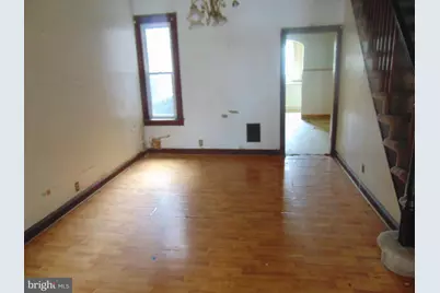 640 York Street, Camden, NJ 08102 - Photo 6