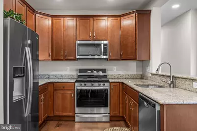 4735 Champions Run #4735, Cherry Hill, NJ 08002 - Photo 6