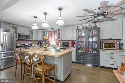 505 Howard Avenue, Hammonton, NJ 08037 - Photo 8