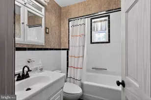 129 1st Ave, Gloucester Township, NJ 08029 - Photo 18