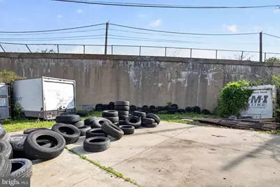 1120 Mt Ephraim Avenue, Camden, NJ 08103 - Photo 8