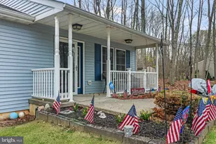 321 Thompson Ave, Chesilhurst, NJ 08089 - Photo 6