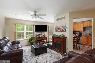 126 Hidden Dr, Gloucester Township, NJ 08012 - Photo 10