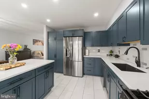221 Ocean Ave, Cherry Hill, NJ 08003 - Photo 10