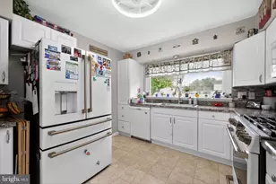 9 Charles Ave, Gloucester Township, NJ 08012 - Photo 14