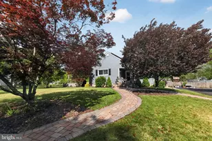 9 Charles Ave, Gloucester Township, NJ 08012 - Photo 6