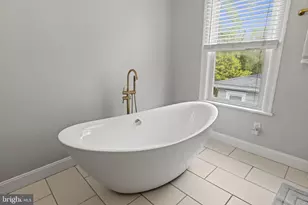 311 Lakeview Dr, Collingswood, NJ 08108 - Photo 22