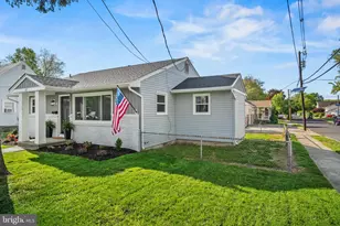 601 W Evesham Ave, Magnolia, NJ 08049 - Photo 2