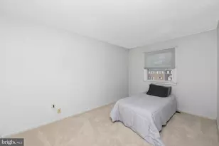 1430 S Collins Ct, Gloucester Township, NJ 08012 - Photo 14