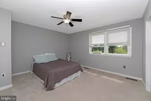 1430 S Collins Ct, Gloucester Township, NJ 08012 - Photo 18