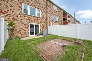 1430 S Collins Ct, Gloucester Township, NJ 08012 - Photo 22