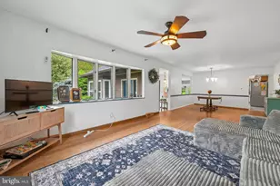 410 Narragansett Dr, Cherry Hill, NJ 08002 - Photo 8