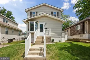 878 Crescent Ave, Runnemede, NJ 08078 - Photo 1
