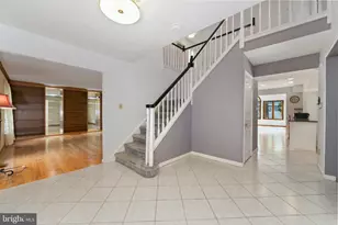 1624 Crown Point Ln, Cherry Hill, NJ 08003 - Photo 10