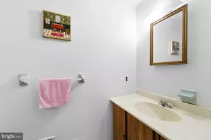 1661 Blue Jay Ln, Cherry Hill, NJ 08003 - Photo 32